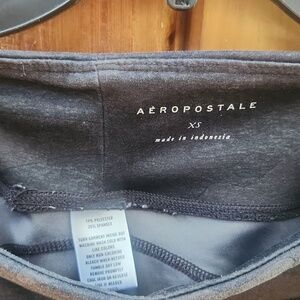 Black/grey camo leggings with pockets Aeropostale XS